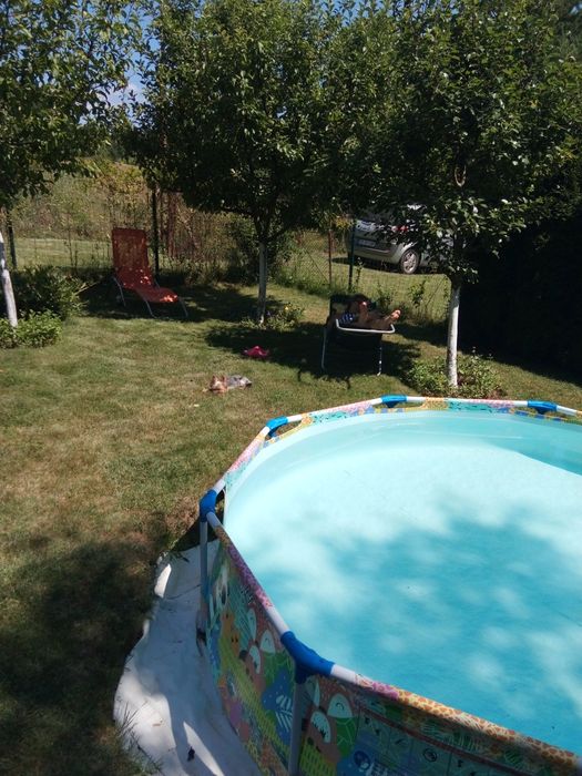 Продавам детски басейн 274/66 см.