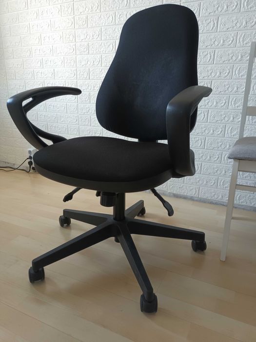 Офис ергономичен стол