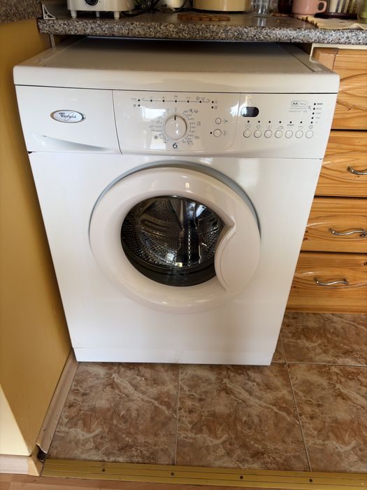 Пералня Whirlpool