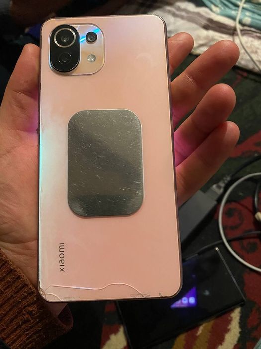 xiaomi 11 LTE sroshna sotiladi tel ozimniki