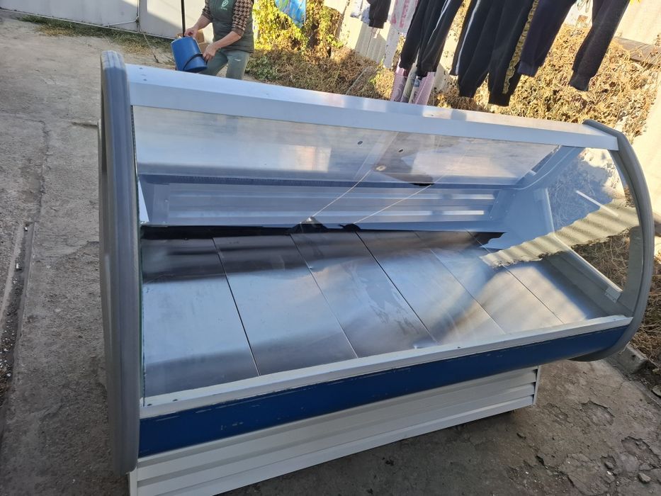 Холодильник продам