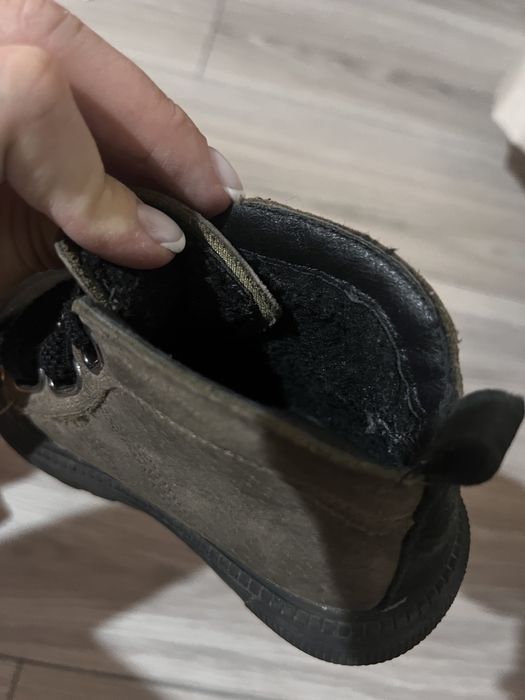 Детские осенние ботинки