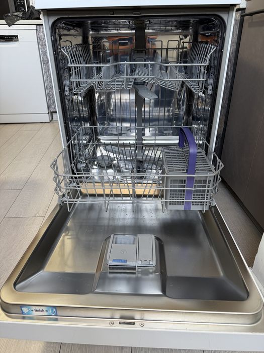 Съдомиялна машина Beko b300