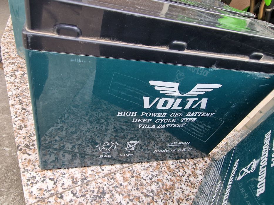 Vand acumulatori 12/60 Ah pentru triciclu electric /  vehicule electrice ,in stare buna.