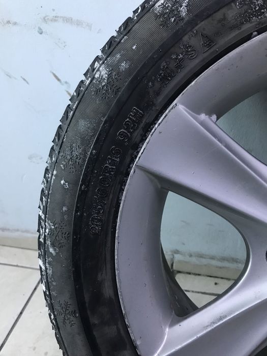 R16 на зимних балонах