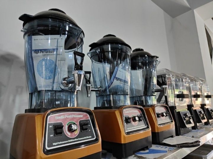 Блендер блендер blender bilindir blender pirameshinniy blendir bilindr