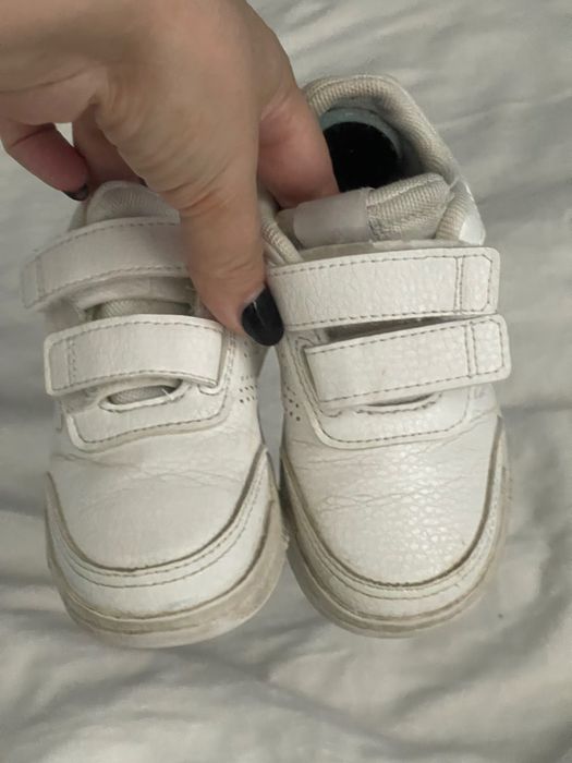 Кроссовки детские adidas 23,5