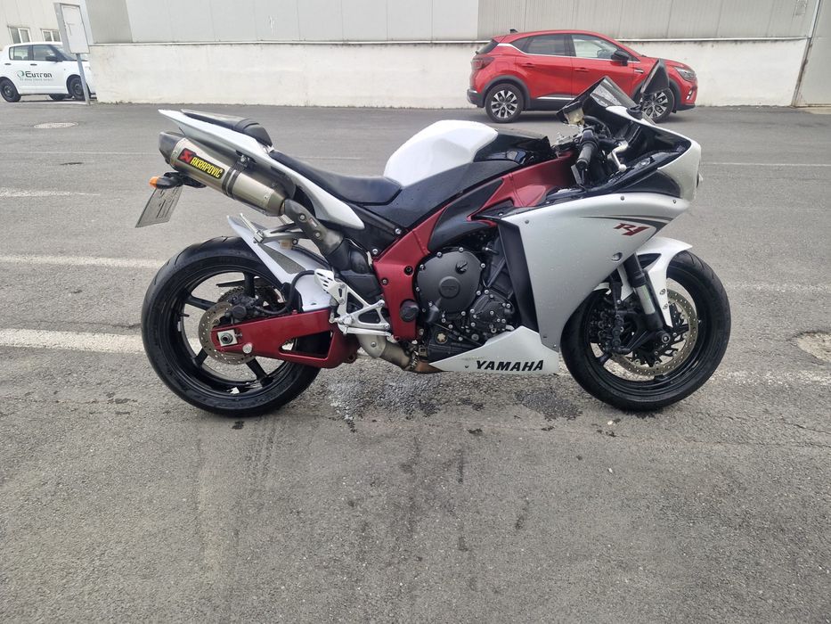 Yamaha YZF R1 BigBang 2009