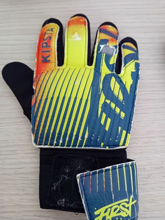 Manusi portar kipsta