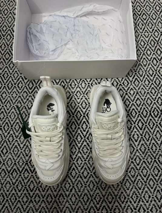 Off White Odsy 1000