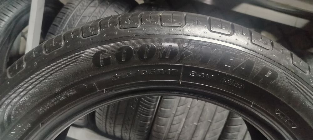 Шина  Good year 215/55/17R