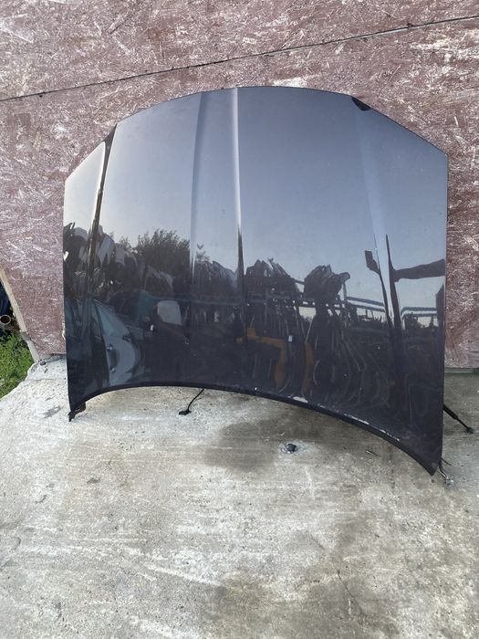 Capota Motor Lancia Thema an 2014 Pret 2500 lei