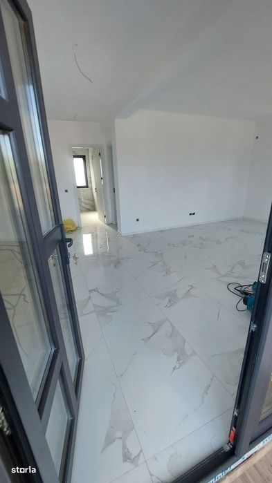 Casa parter 4 camere , Central Pantelimon, Rascoalei, asfalt