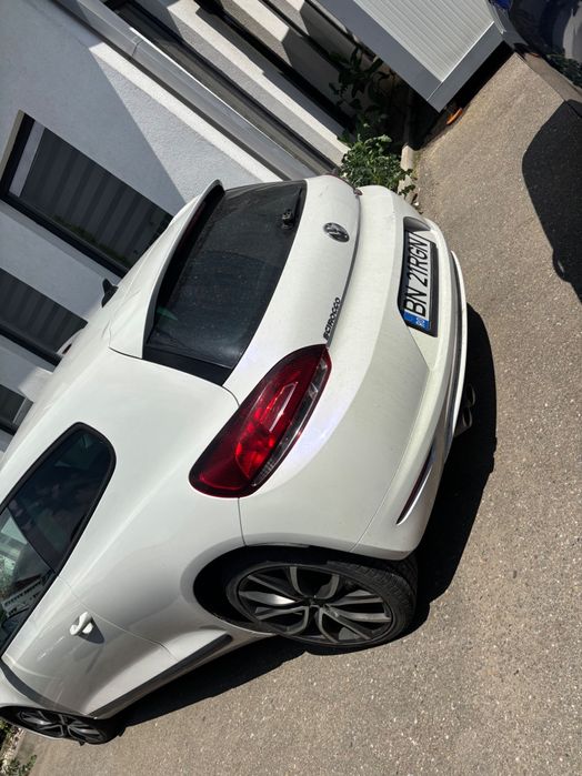 Volkswagen Scirocco 2.0TDI.140 cp , 2010, alb perlat