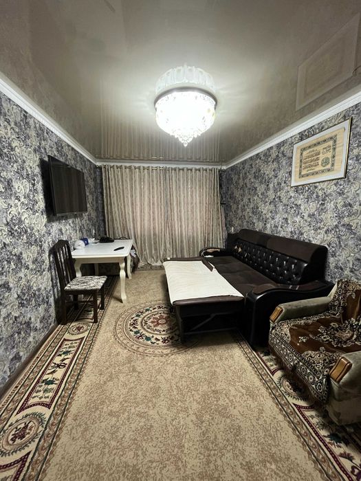 продается 4ком кв, 1 эт-4мкр-7дом