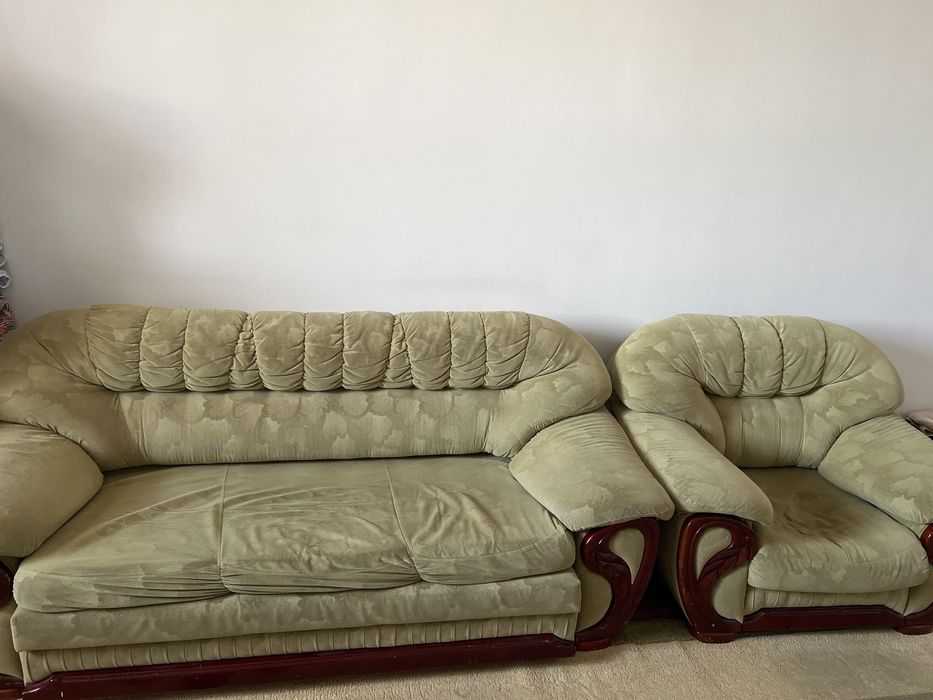 Диван и кресло продоется