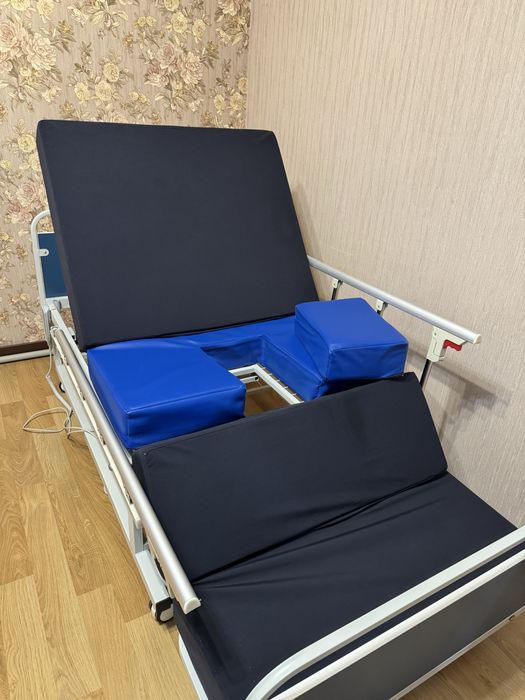 Кровать медицинская