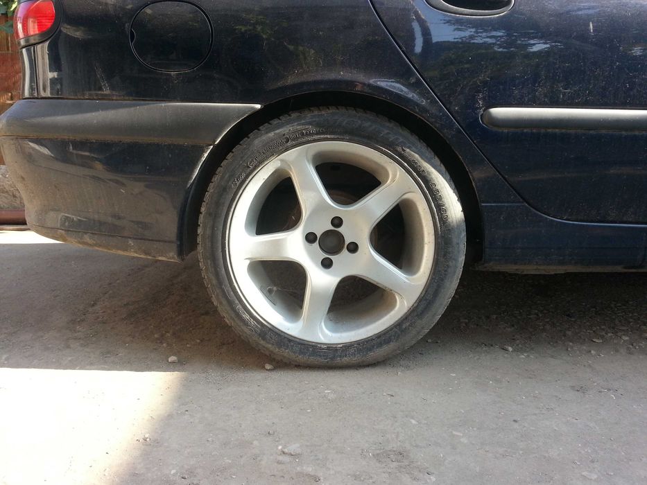 Джанти 17" 4х100 ,8J ET30 с гуми