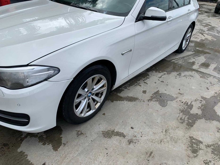 Dezmembrez bmw seria 5/bmw f10 530 facelift/bara fata bmw f10/motor/