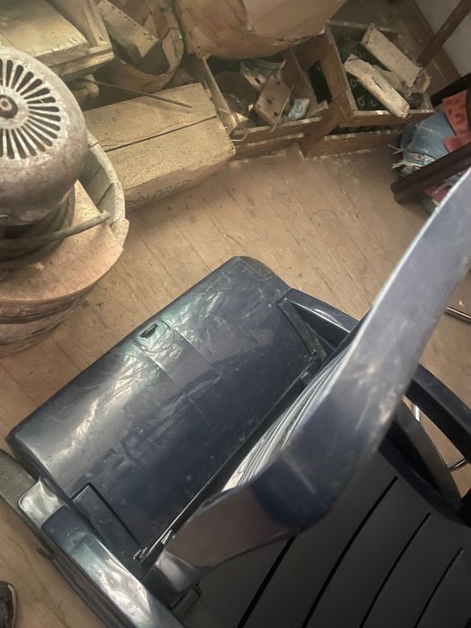 Шезлонг  пластмасов