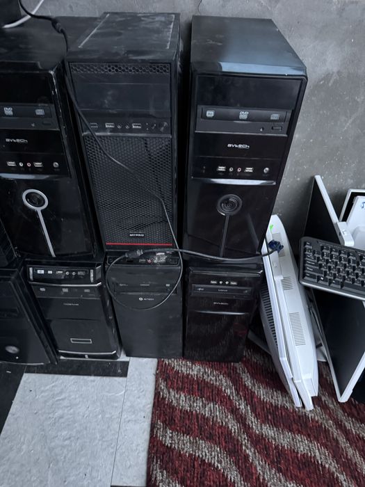 Офисный компьютер продам срочно б/у