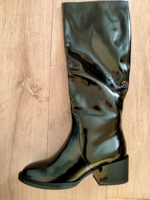 Продам сапоги женские