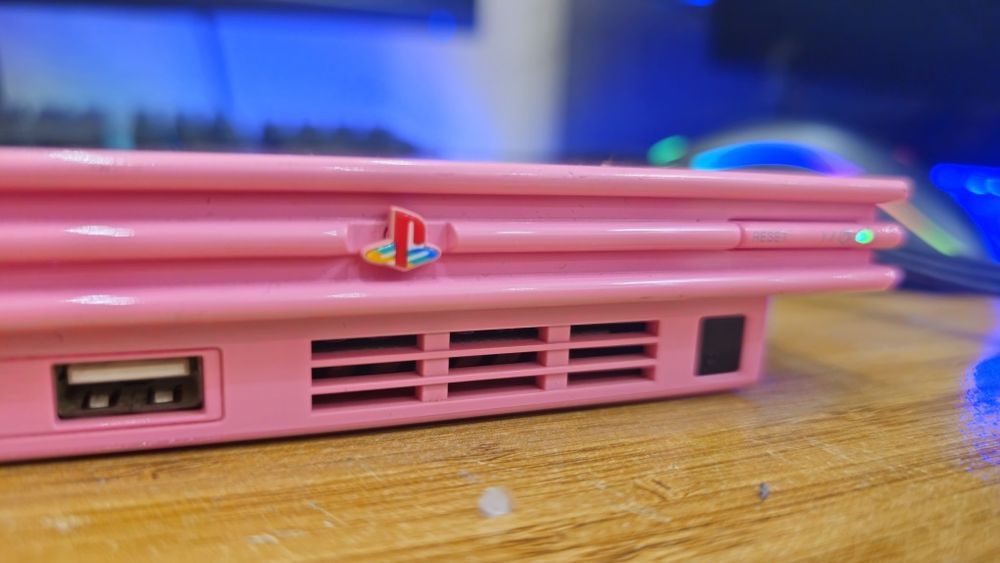 Sony Ps2 pink limited edition playstation 2