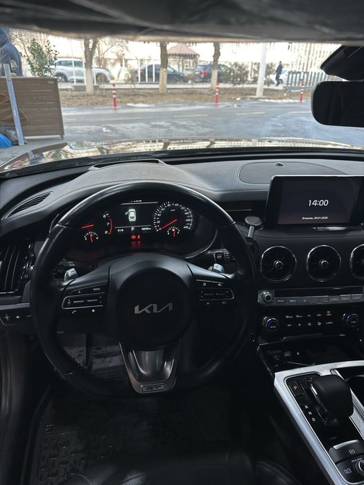 Продает KIA STINGER 2023 3.3