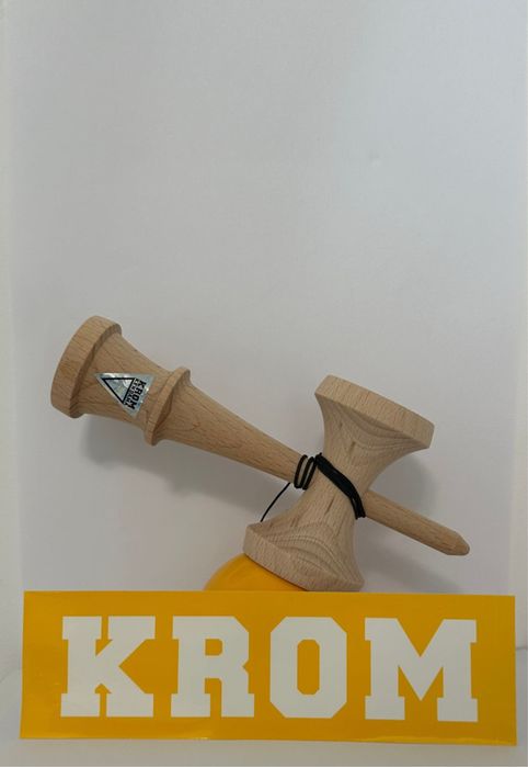 Kendama Krom Pop  – nouă, sigilată, originala,culori