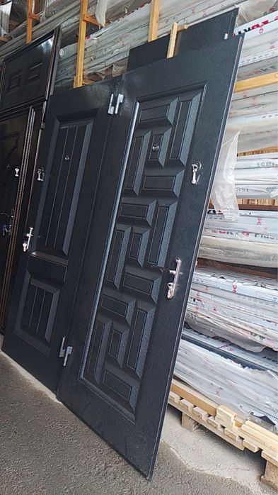 железных двери. temir eshiklar hamyonbop narxlarda