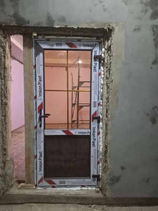 Akfa.Farhod eshik romlarida endilikda zakaslarga bir yilgarantiya