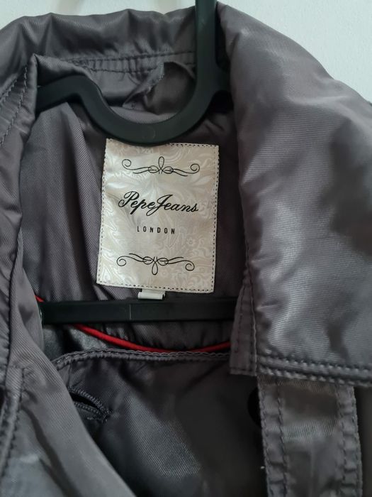 Trench Pepe Jeans marime XS impermeabil