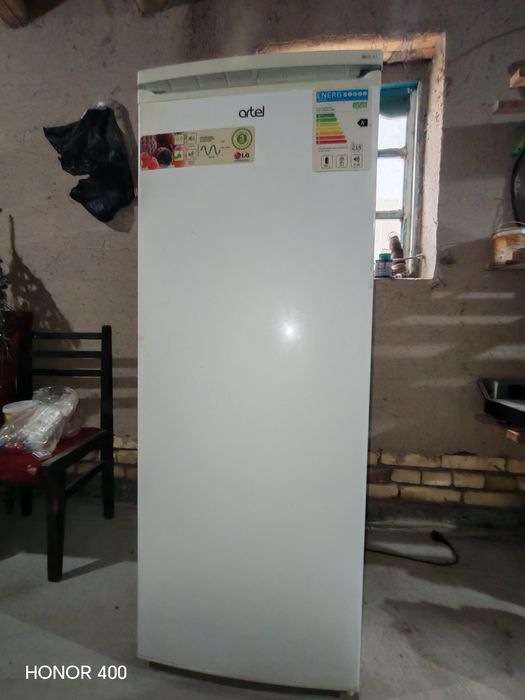 Холадилник артел