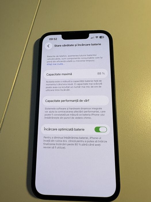 Iphone 13 green 128 gb impecabil