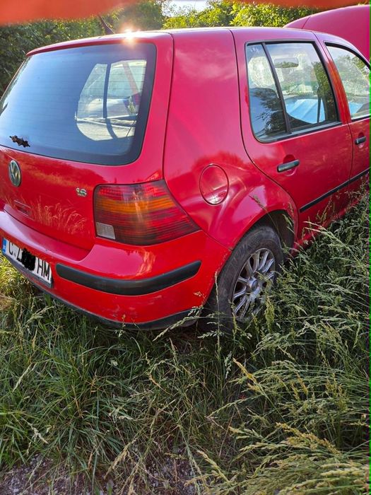 VW Golf 1.6 с газ