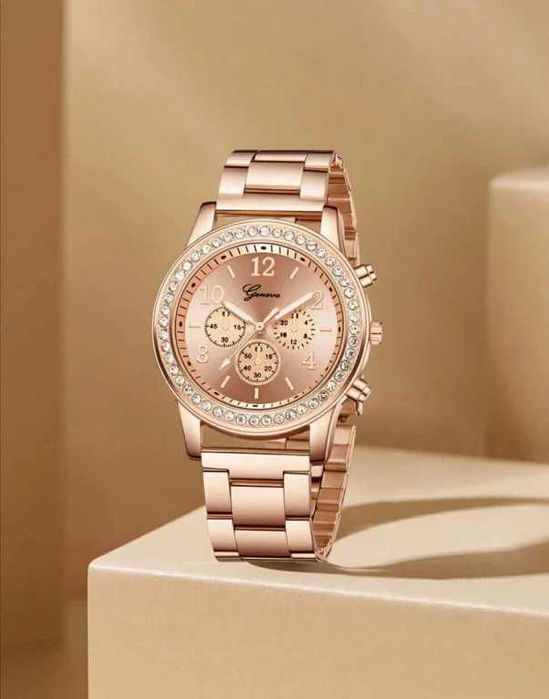 Стилен дамски часовник