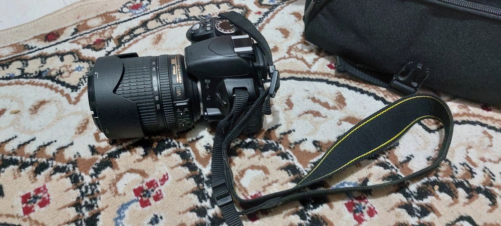 Продам фотоаппарат Nikon 3.100
