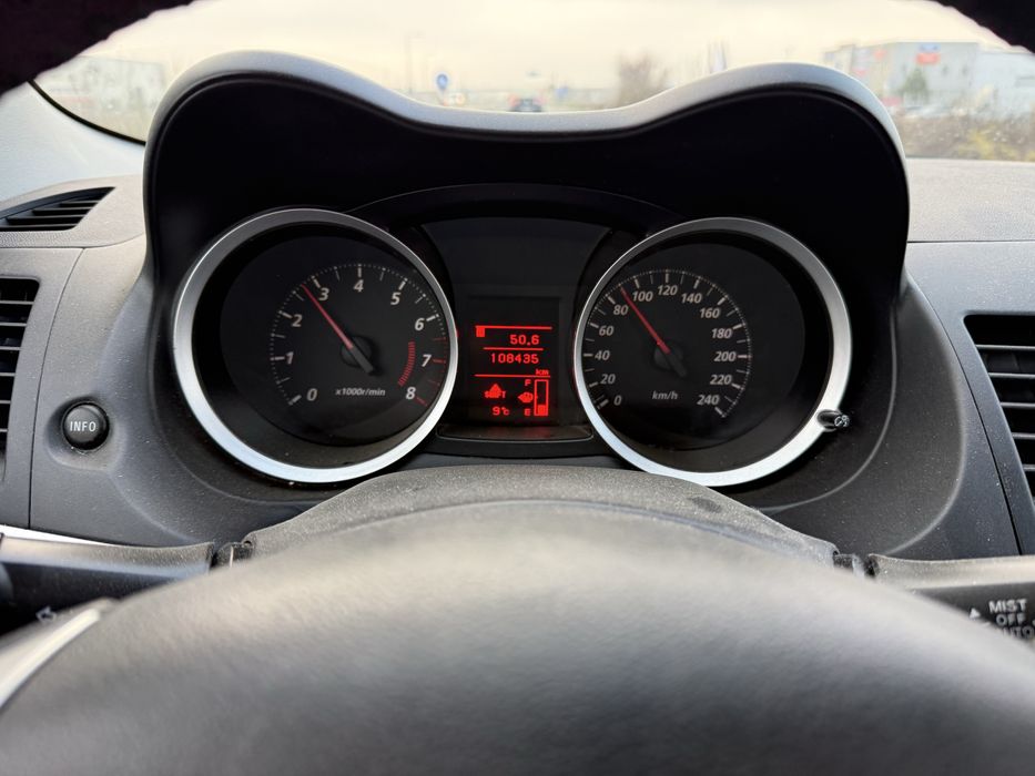 Vand mitsubishi lancer