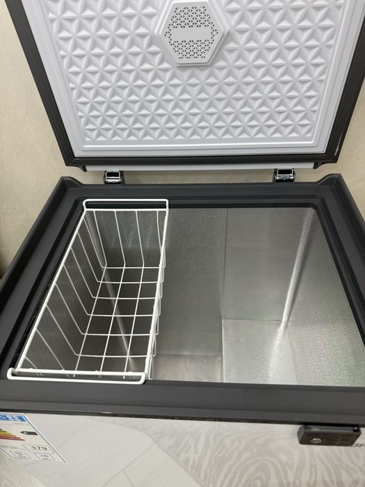 Морозильная камера ( холодильник) 170 л( 65/54 см )