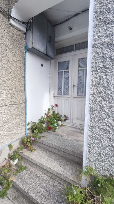 Тухлена къща в с. Алваново