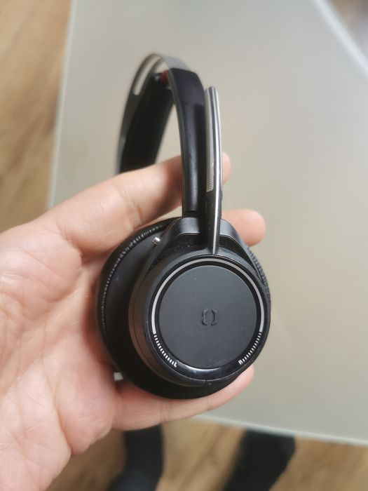 Plantronics B825