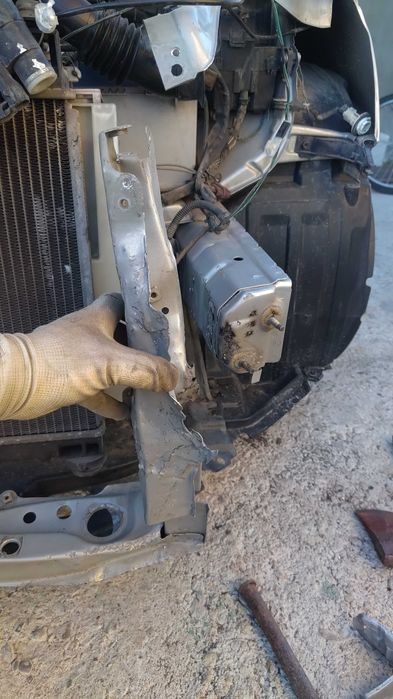 Авто тенекеджия и бояждия