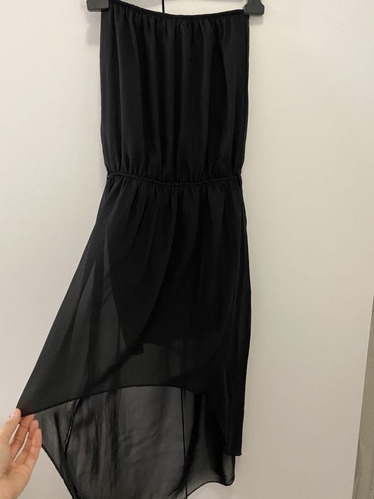 Продам женские платья