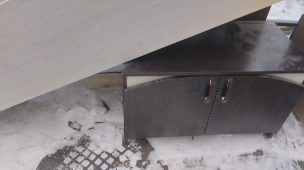 Продам диван угловой