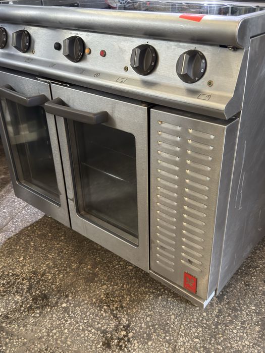 Професионална Индукционна Печка Falcon E3913i 4 Зони с Конвекционна Фурна 20kW