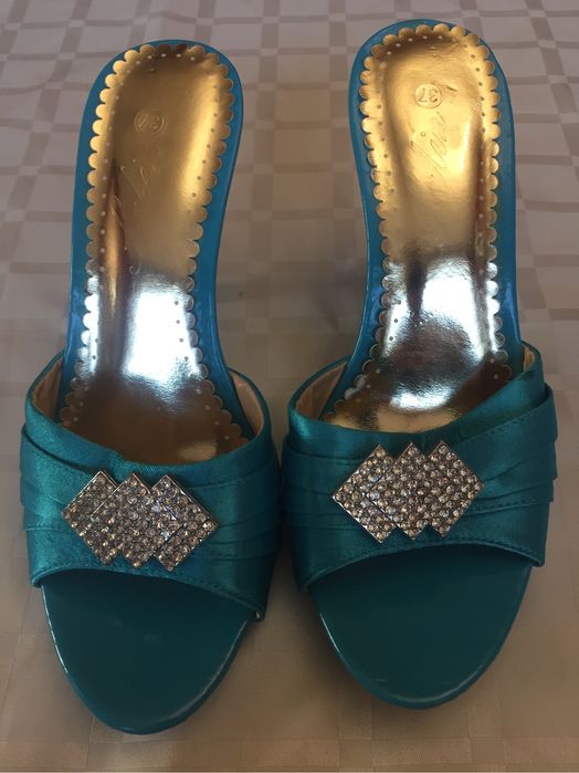 Дамски обувки от Англия