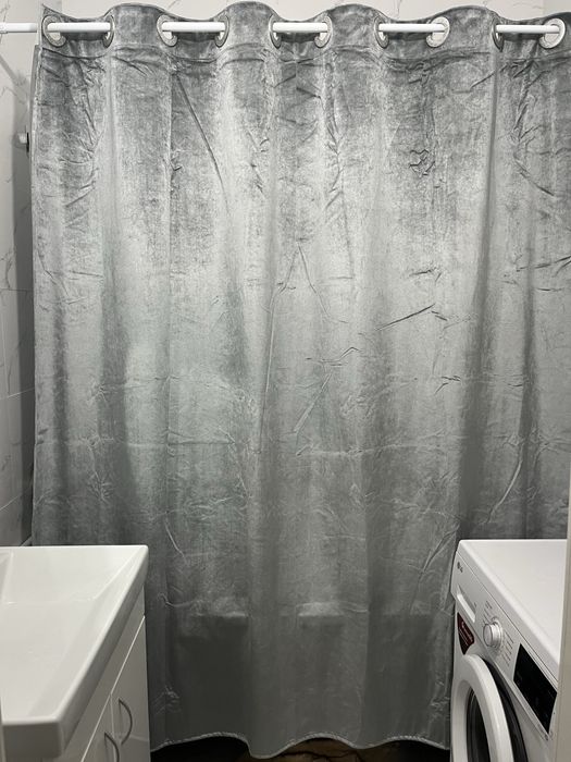 Штора для ванной