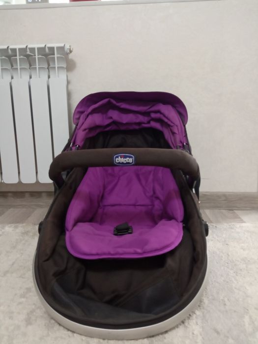 Коляска Chicco, б/у, Италия