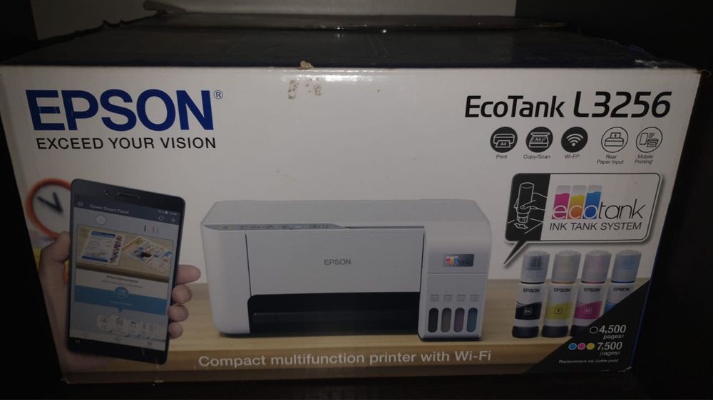 Продам принтер Epson EcoTank L3256