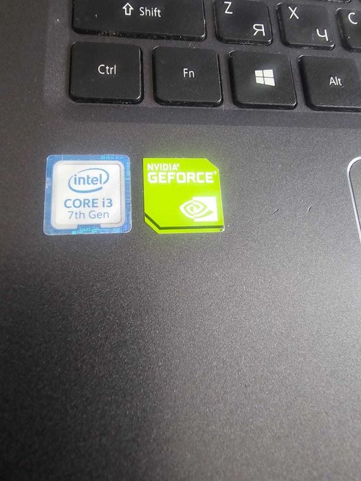 родам ноутбук Acer core i3 сумка мышка в подарок п